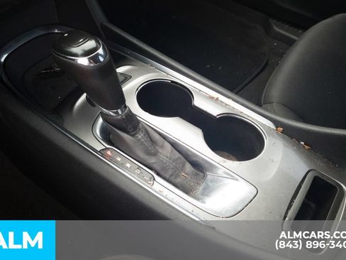 Used 2019 Chevrolet Malibu LT FWD image 9