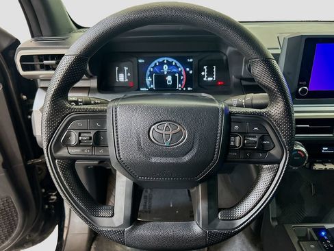 Used 2025 Toyota Tacoma SR5 RWD image 9