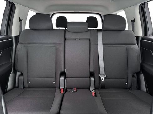 New 2026 Hyundai Santa Fe SE image 16