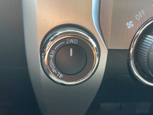 Used 2016 Toyota Tundra SR5 AWD/4WD image 44