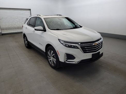 Used 2022 Chevrolet Equinox Premier AWD/4WD image 13