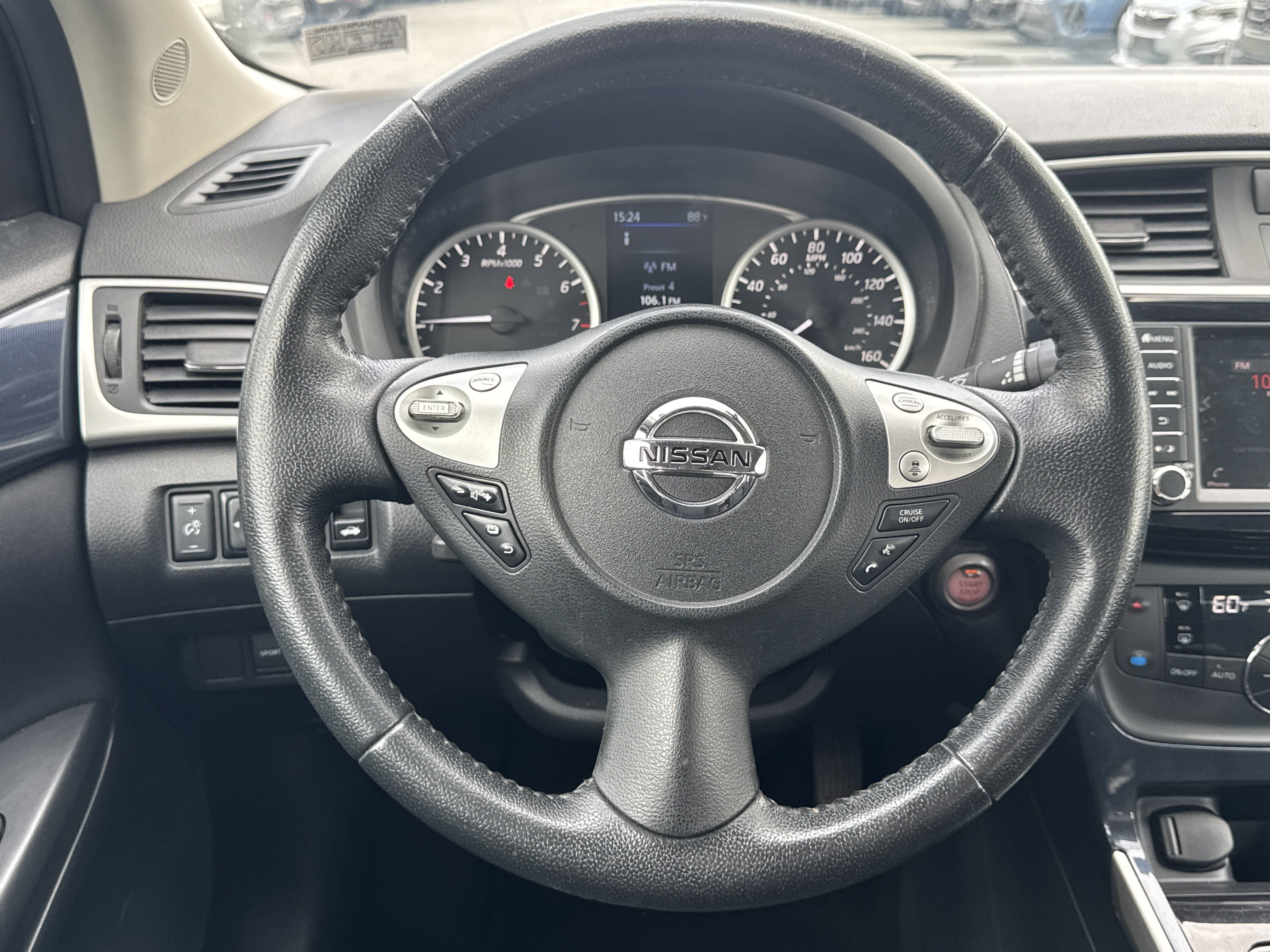 Used 2019 Nissan Sentra SR FWD image 6