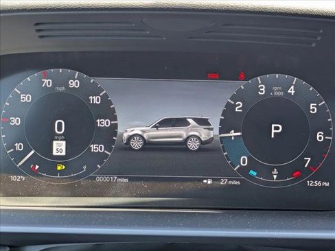 New 2025 Land Rover Discovery Dynamic SE image 11