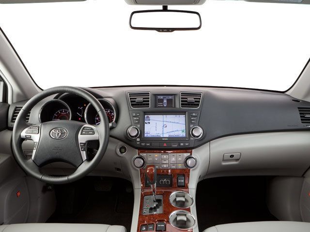 Used 2013 Toyota Highlander SE AWD/4WD image 7