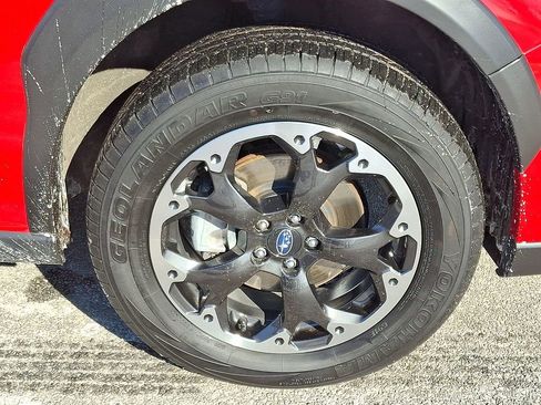 Certified 2023 Subaru Crosstrek 2.0i Premium image 9