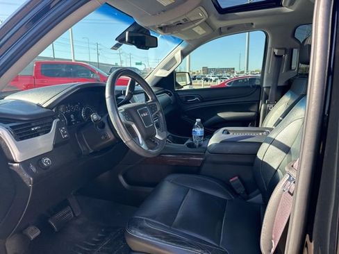Used 2017 GMC Yukon SLT w/ Open Road Package RWD image 5