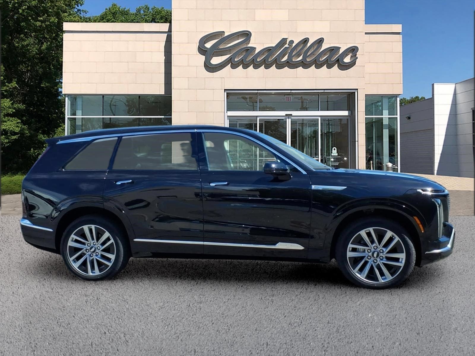 New 2027 Cadillac Vistiq Luxury w/ LPO, Floor Liner Package AWD/4WD image 6