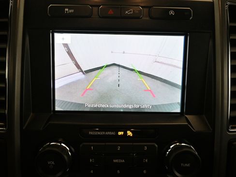 Used 2020 Ford F150 XLT w/ Equipment Group 302A Luxury image 17