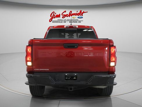 Used 2024 Chevrolet Colorado Trail Boss w/ Technology Package AWD/4WD image 5