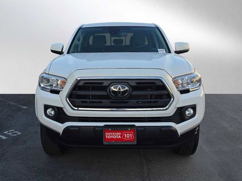 Used 2019 Toyota Tacoma SR5 image 8