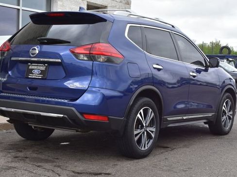 Used 2017 Nissan Rogue SL w/ SL Premium Package AWD/4WD image 17