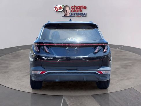 Certified 2022 Hyundai Tucson SEL w/ Convenience Package FWD image 4