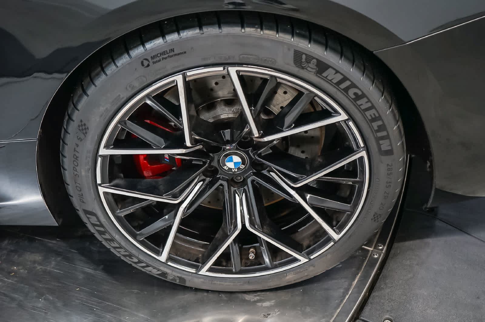 Used 2022 BMW M8 Competition AWD/4WD image 13