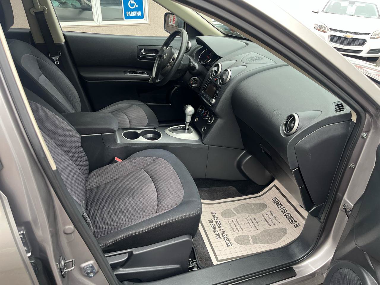 Used 2011 Nissan Rogue SV AWD/4WD image 26