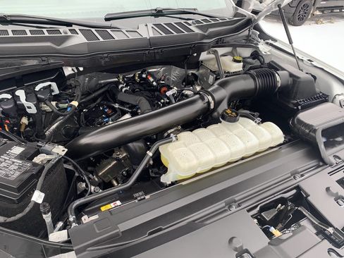 Used 2025 Ford F150 XLT w/ Equipment Group 302A MID image 31