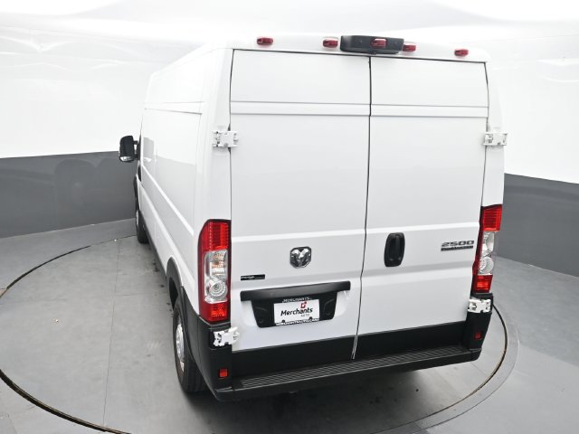 Used 2026 RAM ProMaster 2500 w/ Convenience Group FWD image 27