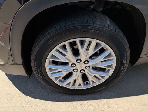Used 2024 GMC Acadia Elevation AWD/4WD image 12