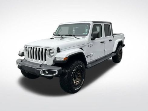 Used 2020 Jeep Gladiator Overland image 3