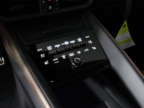 New 2025 Porsche Macan Turbo Electric image 14