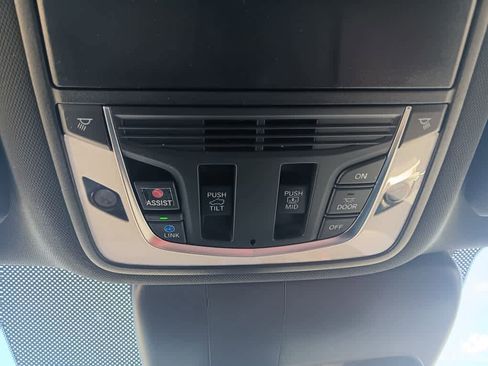 Used 2025 Acura RDX A-Spec image 27