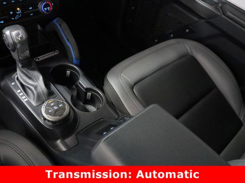 Used 2024 Ford Bronco Black Diamond image 16