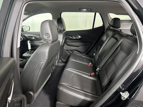 Used 2022 GMC Terrain SLT w/ Elevation Edition image 25