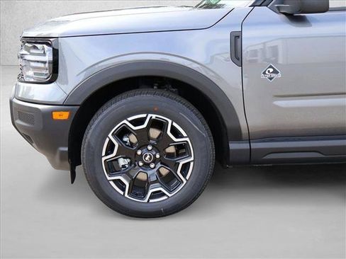 New 2025 Ford Bronco Sport Outer Banks AWD/4WD image 10