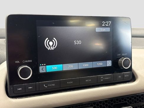 Used 2023 Honda HR-V LX image 16