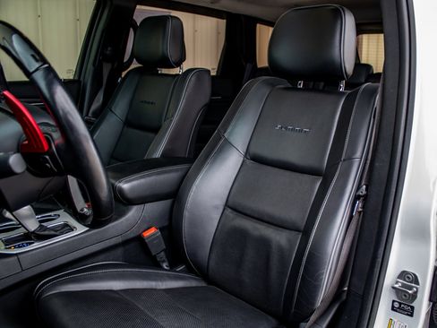 Used 2021 Jeep Grand Cherokee Summit image 19