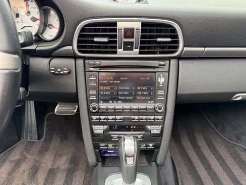 Used 2009 Porsche 911 Carrera 4S image 25