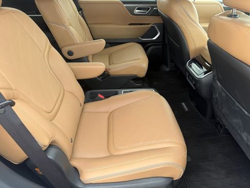 New 2026 INFINITI QX80 Luxe AWD/4WD image 28