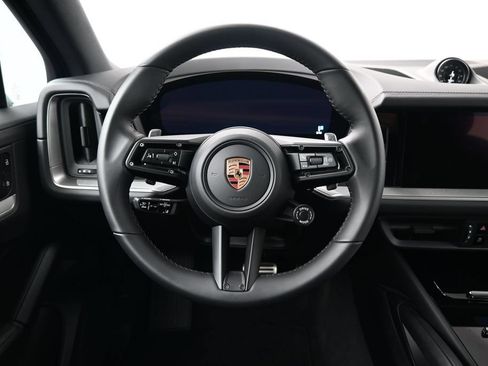 Certified 2026 Porsche Cayenne S w/ Premium Package Plus AWD/4WD image 13