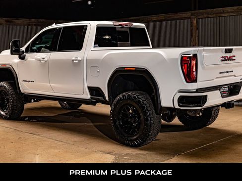 Used 2021 GMC Sierra 2500 AT4 w/ AT4 Premium Plus Package image 7