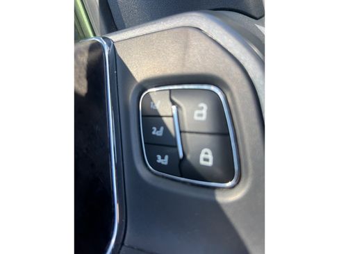 Used 2023 Ford F250 Lariat w/ Lariat Ultimate Package image 32