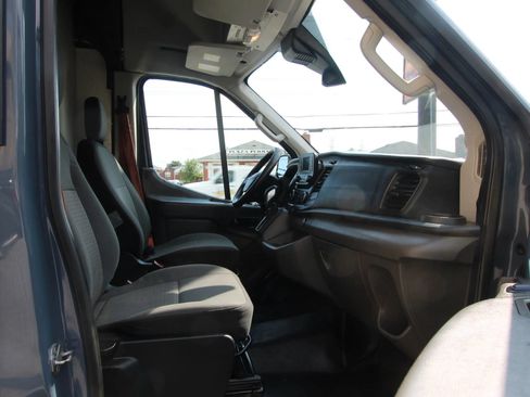 Used 2020 Ford Transit 250 148 High Roof Extended RWD image 10