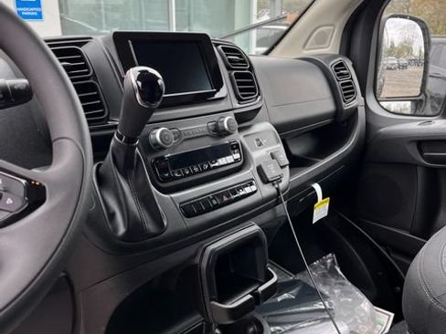 New 2026 RAM ProMaster 1500 w/ Convenience Group FWD image 9