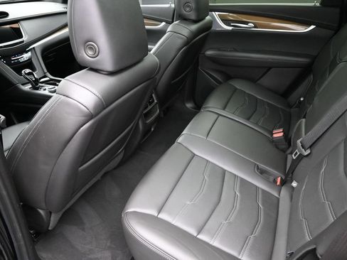 Used 2023 Cadillac XT5 Sportv w/ Platinum Package AWD/4WD image 25