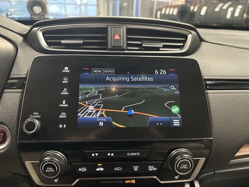 Used 2019 Honda CR-V Touring image 15