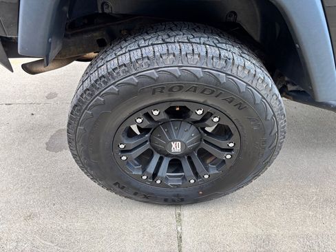 Used 2015 Jeep Wrangler Sport w/ Quick Order Package 24S AWD/4WD image 25