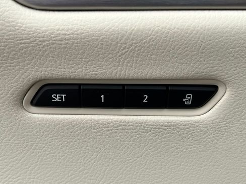 New 2025 Cadillac XT6 Premium Luxury w/ LPO, Floor Liner Package image 21