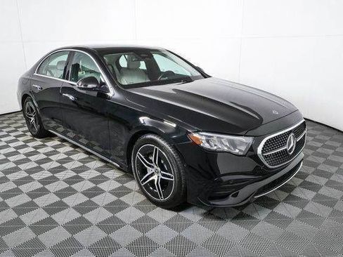 Used 2025 Mercedes-Benz E 350 Sedan image 31