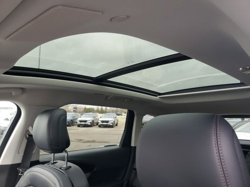 New 2026 Lincoln Nautilus Reserve image 10