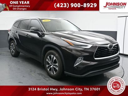 Used 2021 Toyota Highlander XLE