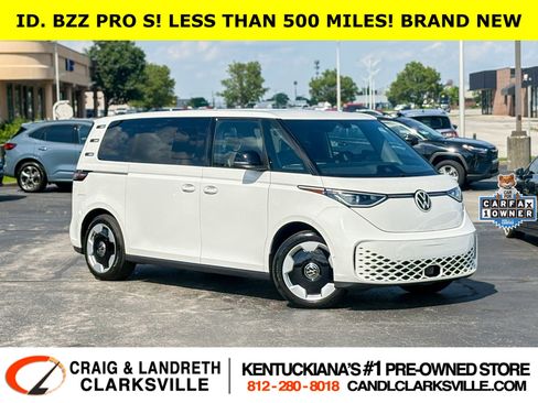 Used 2025 Volkswagen ID. Buzz Pro S RWD image 1