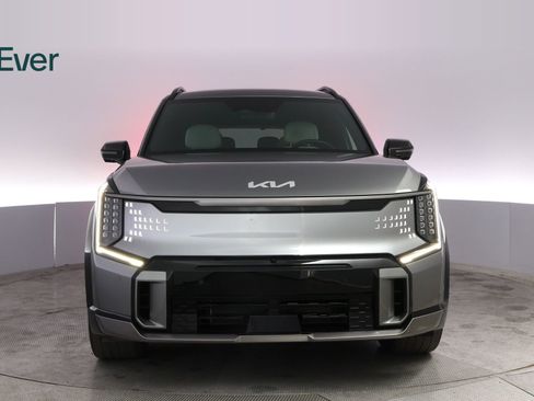 Used 2024 Kia EV9 GT-Line image 12