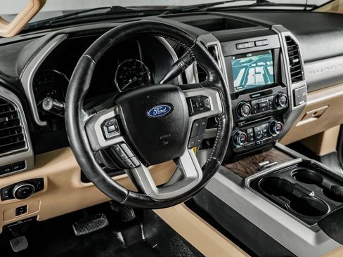 Used 2018 Ford F350 Lariat w/ Chrome Package AWD/4WD image 16