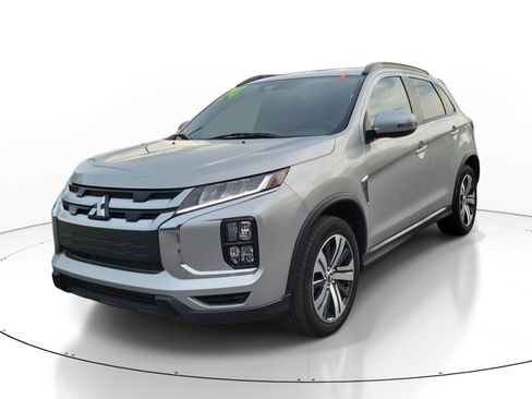 Used 2024 Mitsubishi Outlander Sport SEL AWD/4WD image 3