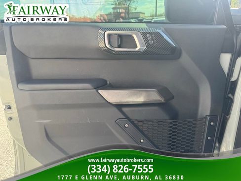 Used 2021 Ford Bronco First Edition AWD/4WD image 27