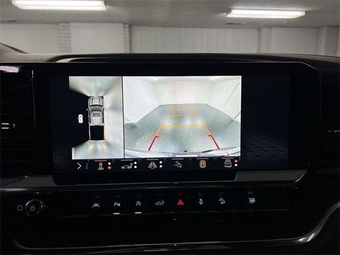 Used 2024 GMC Sierra 1500 SLT w/ SLT Premium Plus Package image 15