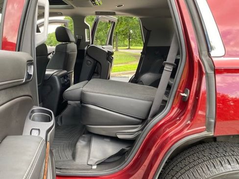 Used 2019 Chevrolet Tahoe Premier AWD/4WD image 43
